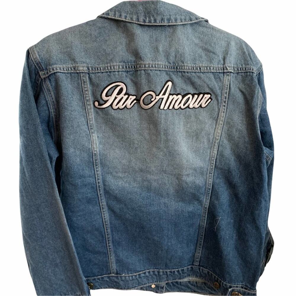 Sneak peak jean jacket. Size medium Embroidered - Picture 3 of 11